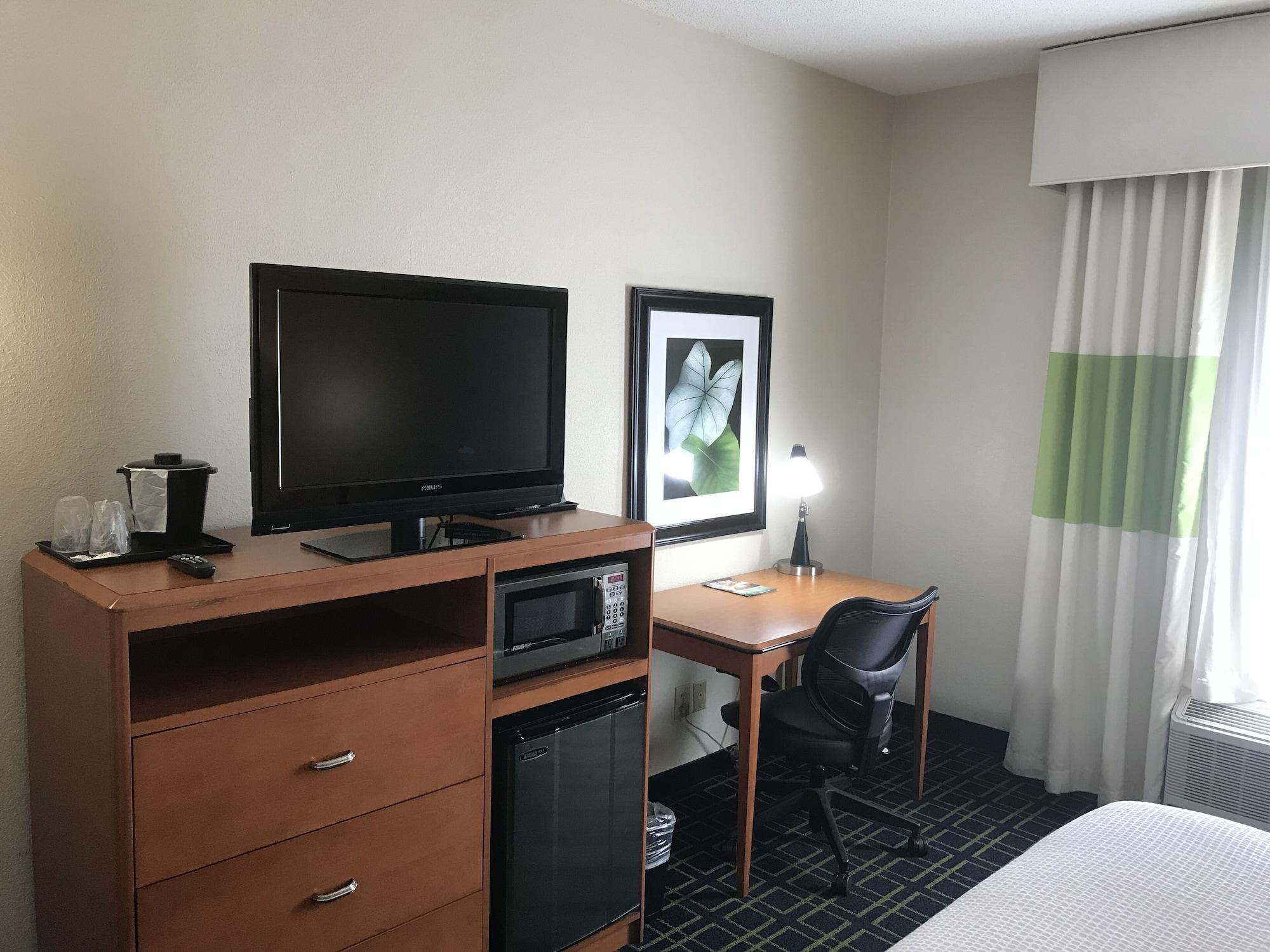 Best Western Louisville South - Shepherdsville Hillview Екстериор снимка